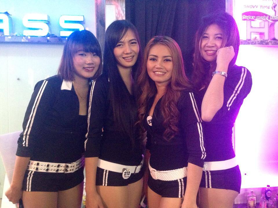 The glass house a go go Bar | Pattaya