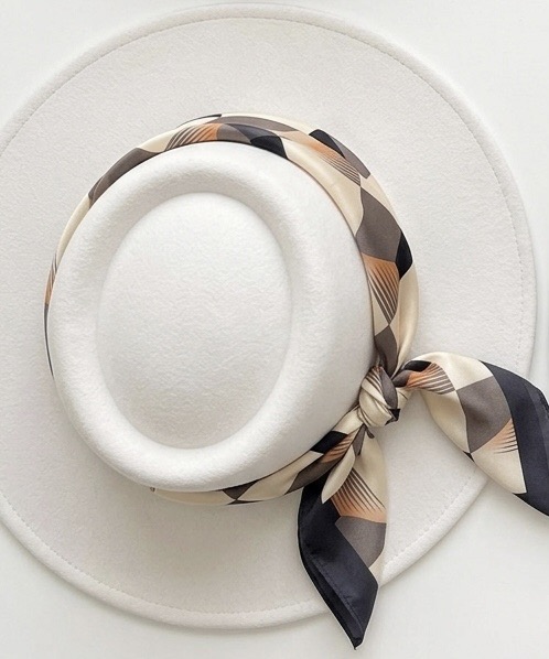 HAT 2