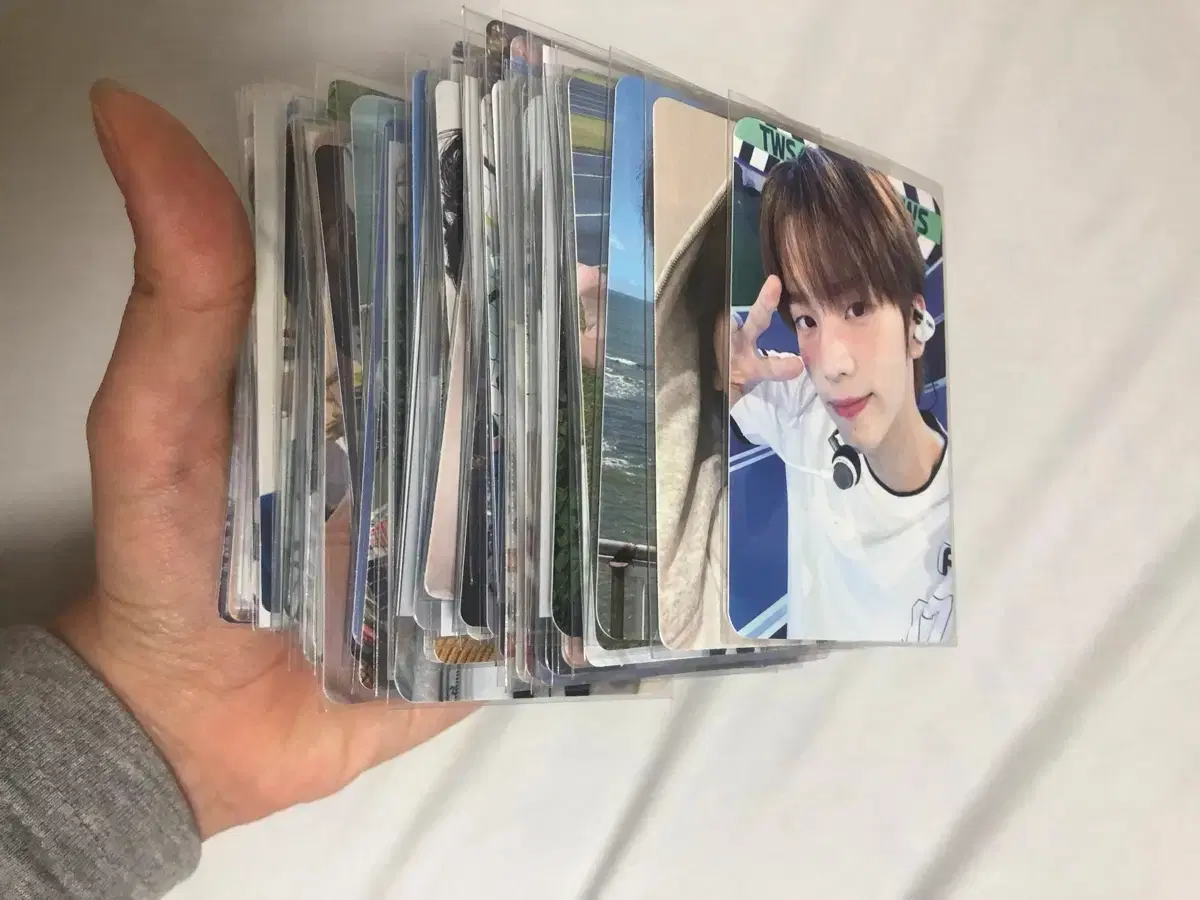 thumbnail-0