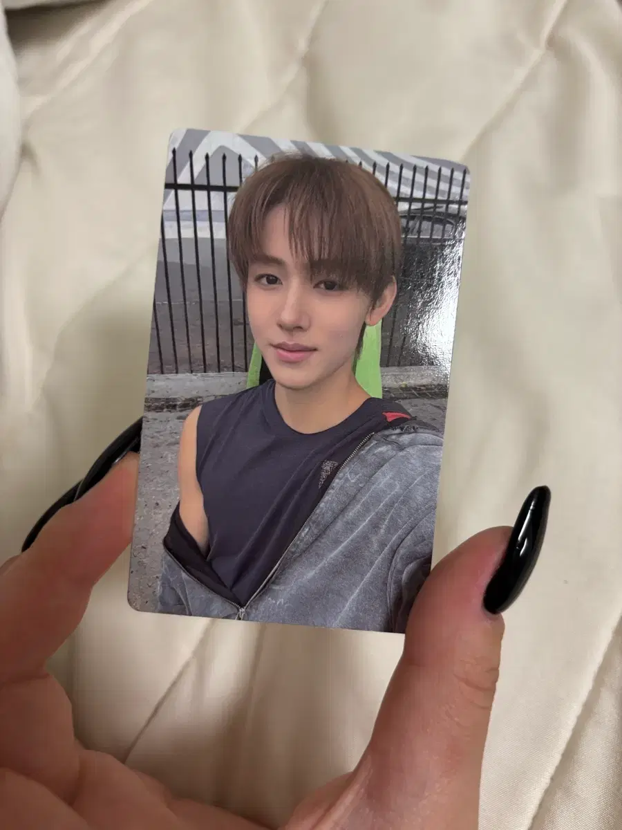 thumbnail-0