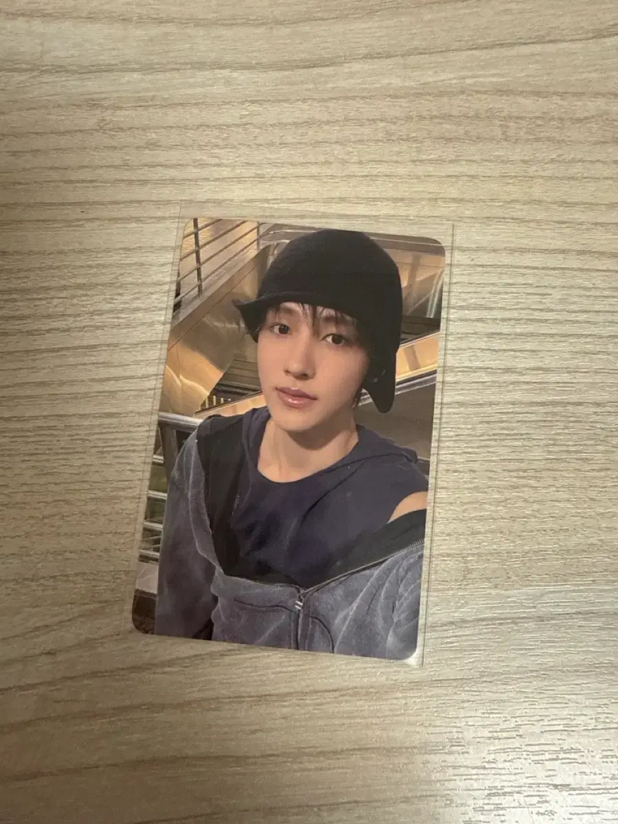 thumbnail-0