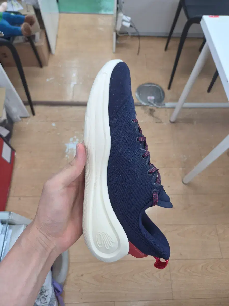 thumbnail-4
