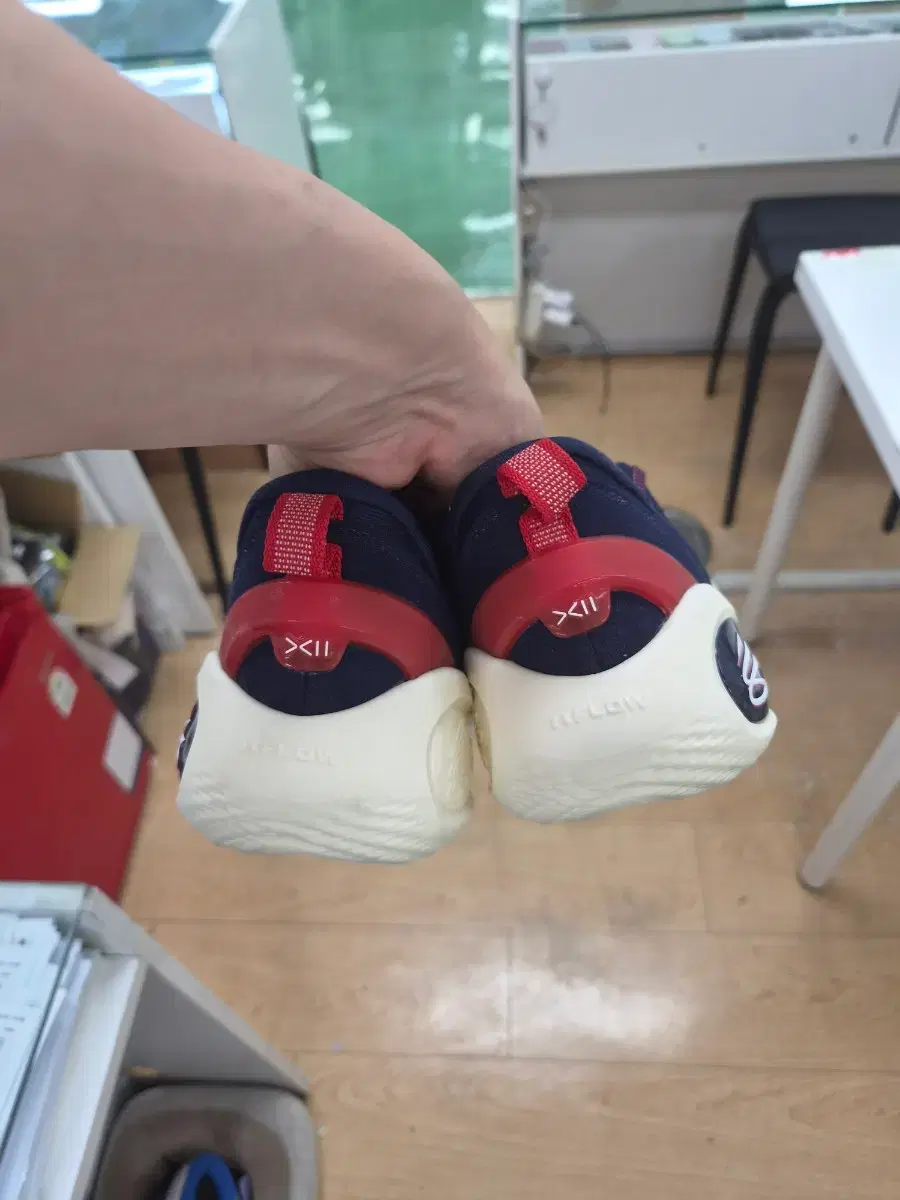 thumbnail-9