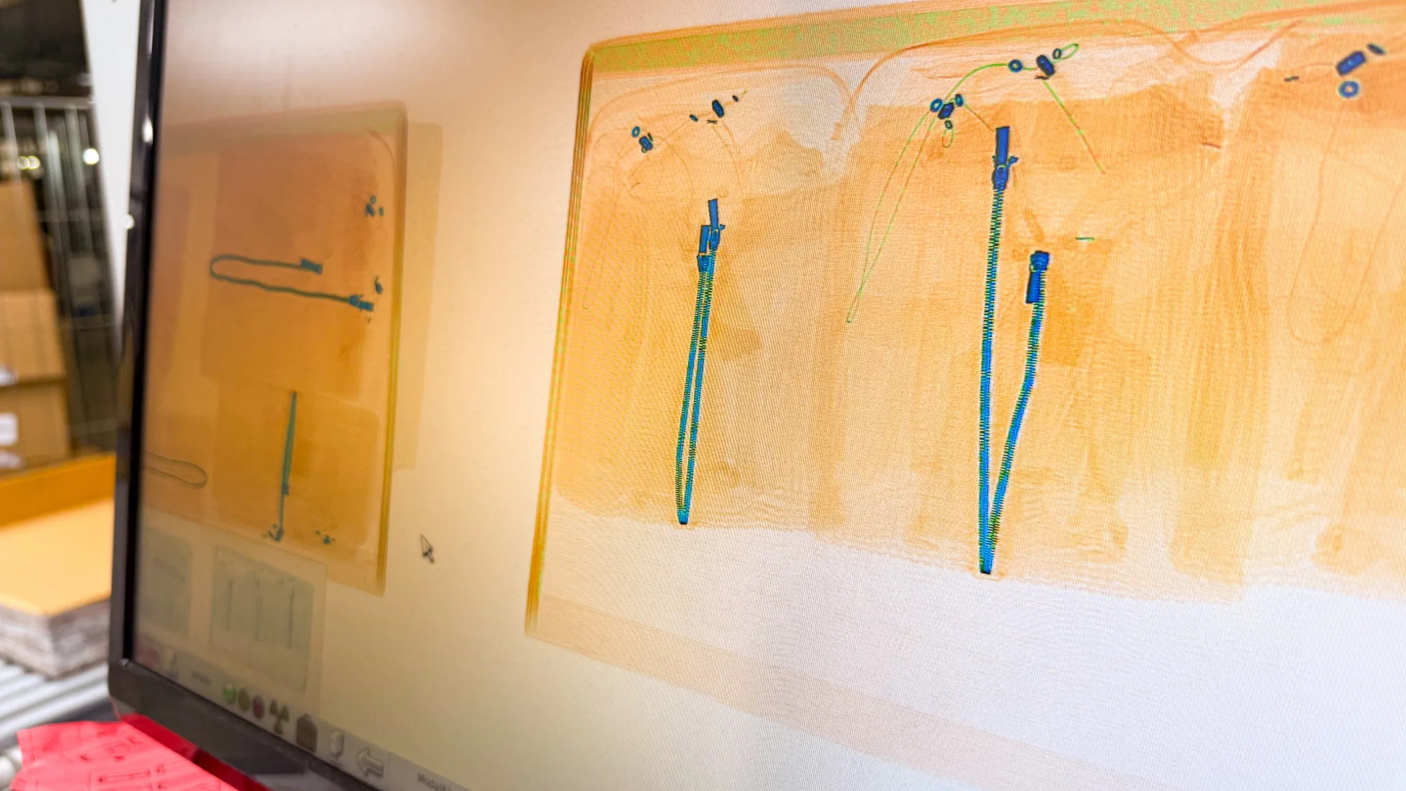 Raggi-Xwebp Rilevazione di metalli e materiali. Controllo di sicurezza capi.