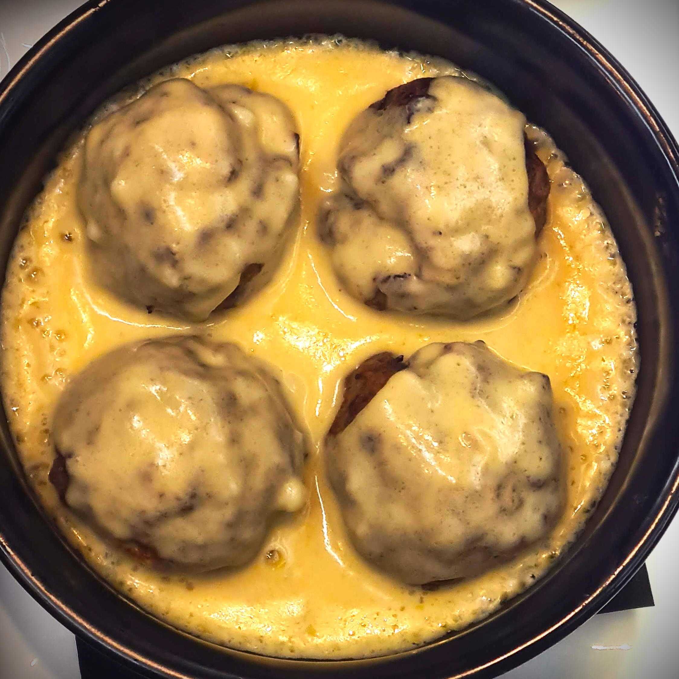 Polpette di fassona alla Salsa Cheddar