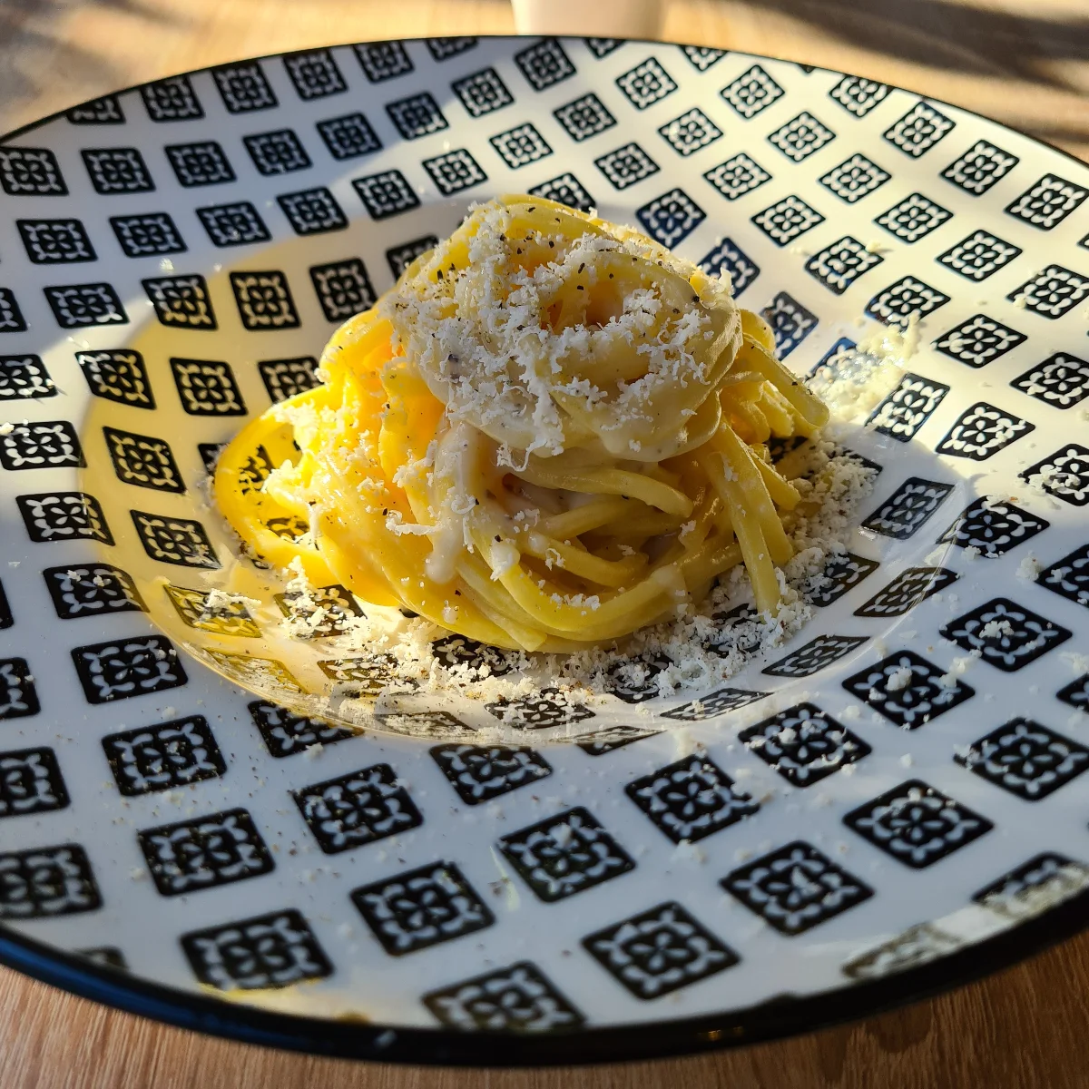 Tonnarelli Freschi cacio e pepe con Pecorino al tartufo