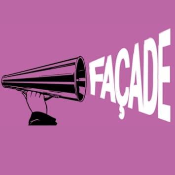 FAÇADE. UN INTRATTENIMENTO IN MUSICA