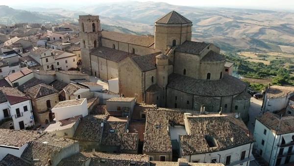 I segreti di Acerenza – tra rinascimento, misteri e simbologie