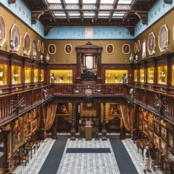 Visita la Cappella di San Gennaro, il Museo del Tesoro e il Museo Filangieri