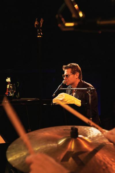 Stefano Signoroni con The MC Band live