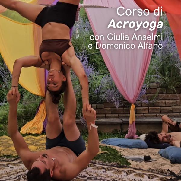 Corso di Acroyoga