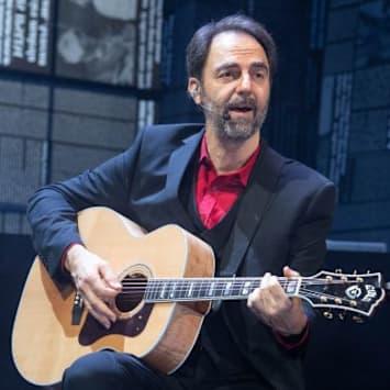 Neri Marcore' - Gaber: Mi fa male il mondo