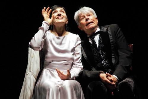 Risate di gioia. Storia di gente di teatro