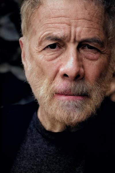 Il sogno di un uomo ridicolo – Gabriele Lavia