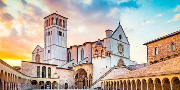 Crack the codes of Perugia with our thrilling outdoor escape game!