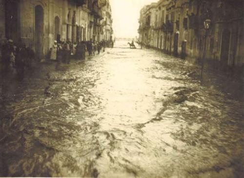 Acqua che non si aspetta... Le alluvioni storiche di Bari