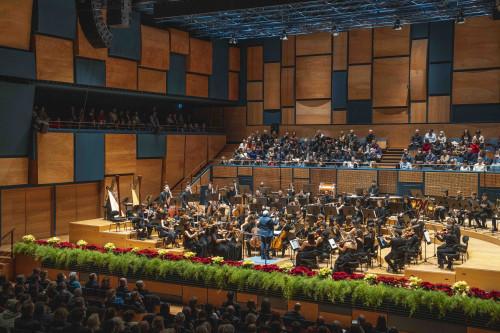 Corrado Rovaris e Calogero Palermo con l’Orchestra Giovanile Italiana – Mozart