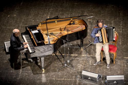 Danilo Rea & Luciano Biondini in….”COSA SONO LE NUVOLE”