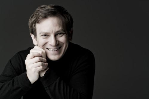 Daniel Smith dirige Mozart: Requiem e Concerto per flauto