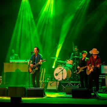 BLOOD BROTHERS (THE SPRINGSTEEN SHOW)