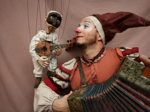 Di fili e di fole – All'InCirco
