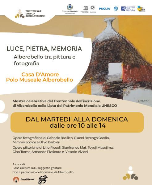 Luce, Pietra, Memoria: Alberobello tra pittura e fotografie