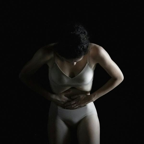 En retrait di Laura Simonet