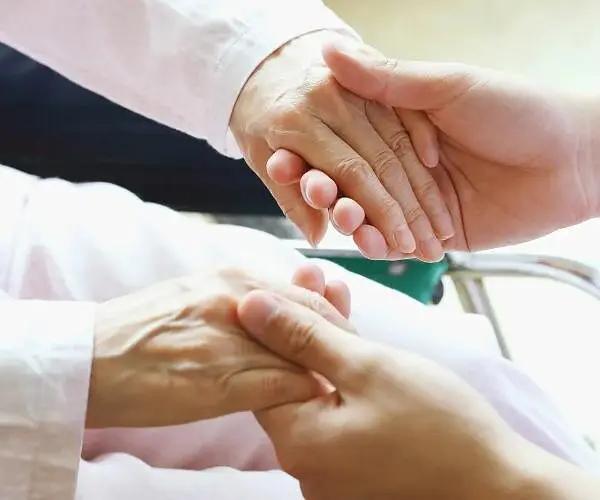 Tavola rotonda per sostenere i caregiver