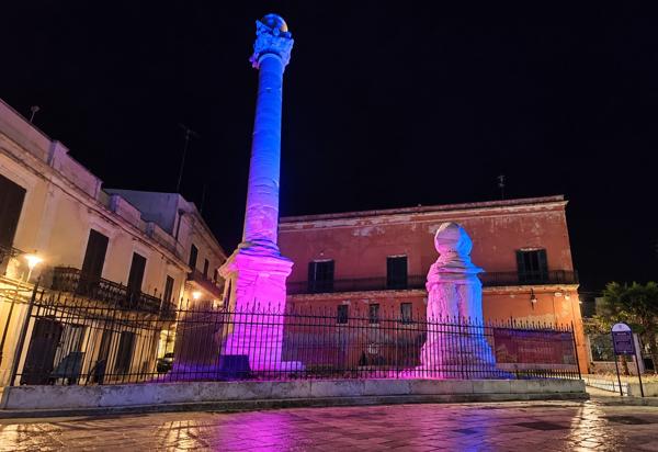 Illuminazione Colonna Romana per il lutto perinatale