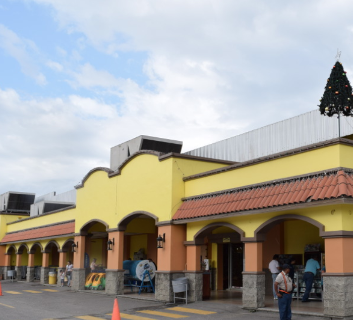 Supermercados Colonial