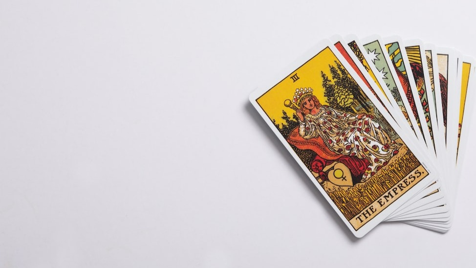 45 Minutes Live Tarot Reading via Phone 