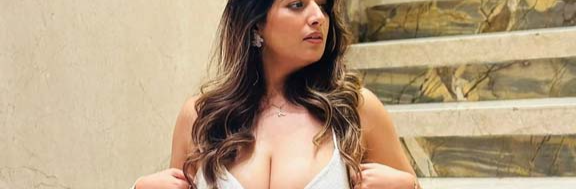 How do I choose the best escort agency in Lucknow
