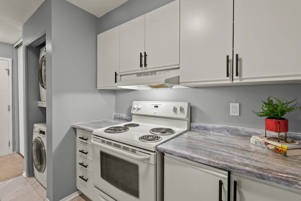 415-216-viewmount-dr-08