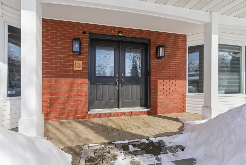 13-weatherwood-cres-02