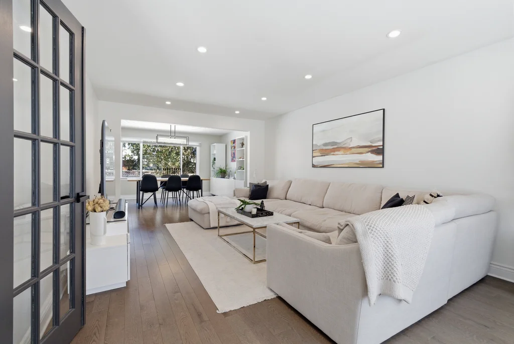 13-weatherwood-cres-60