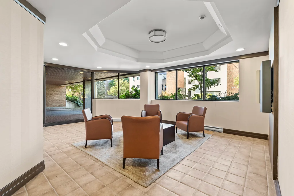 50-burnside-ave-03