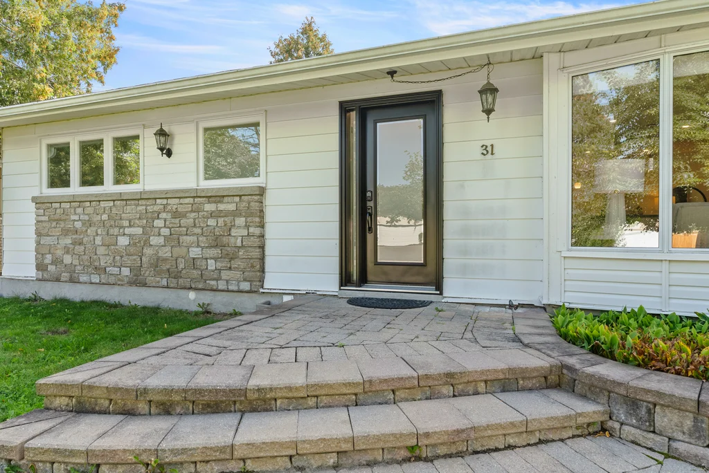 31-whitburn-cres-03