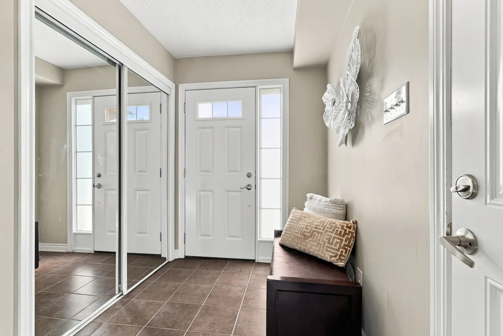 2455-nutgrove-ave-06