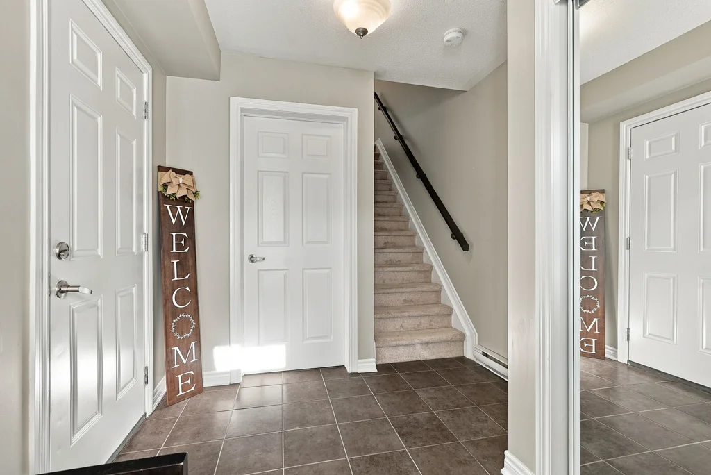 2455-nutgrove-ave-07