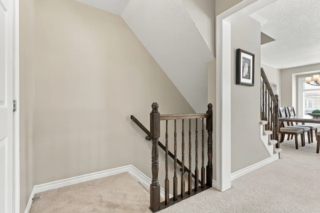 2455-nutgrove-ave-09