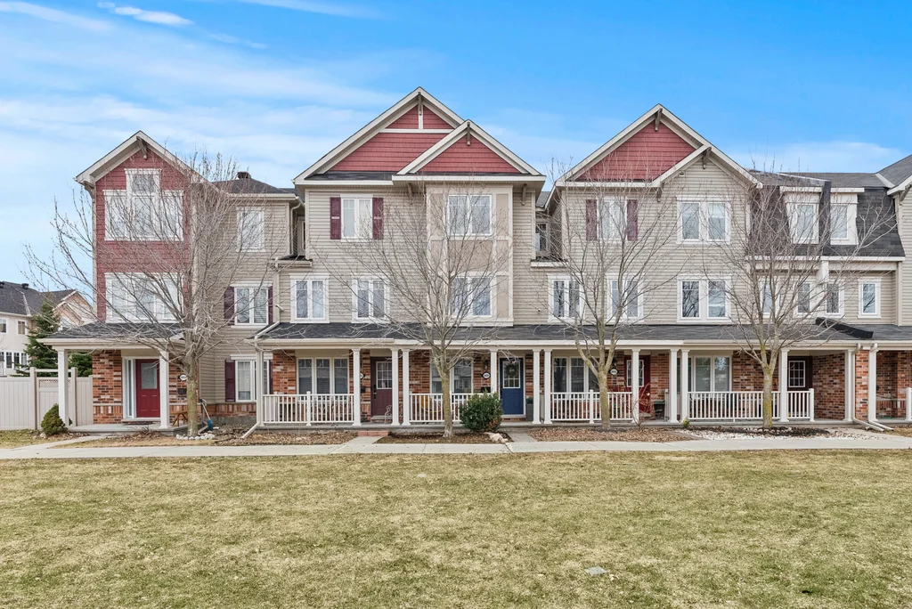 3843f-strandherd-dr-01