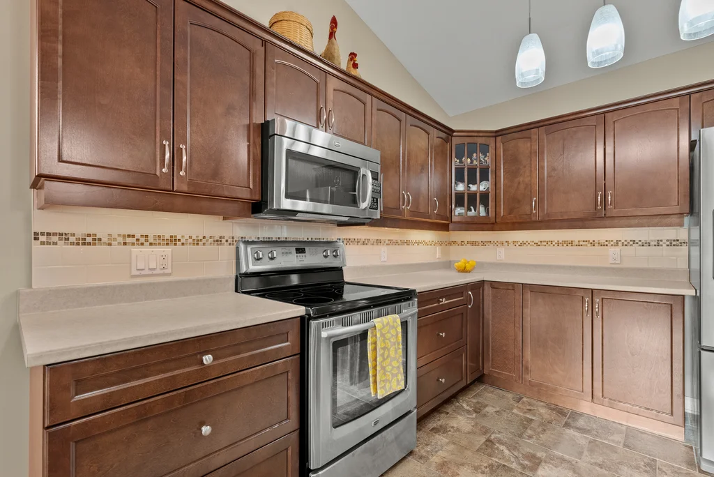 2937-wellington-rd-09