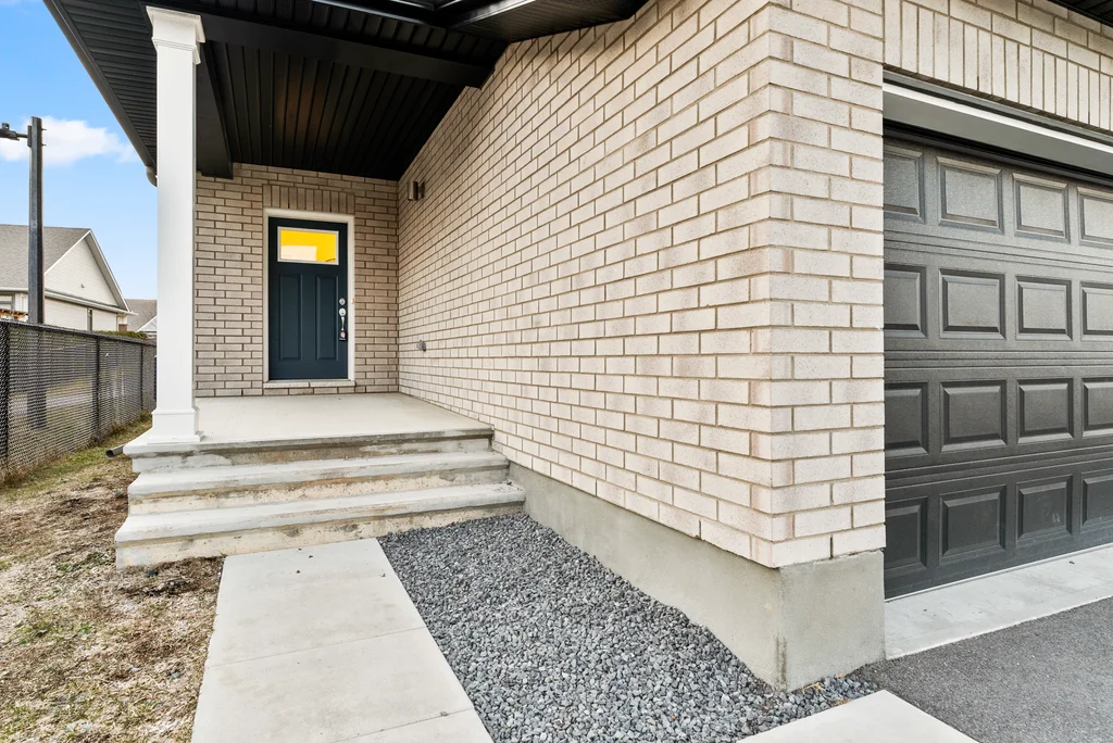 846-sendero-way-02