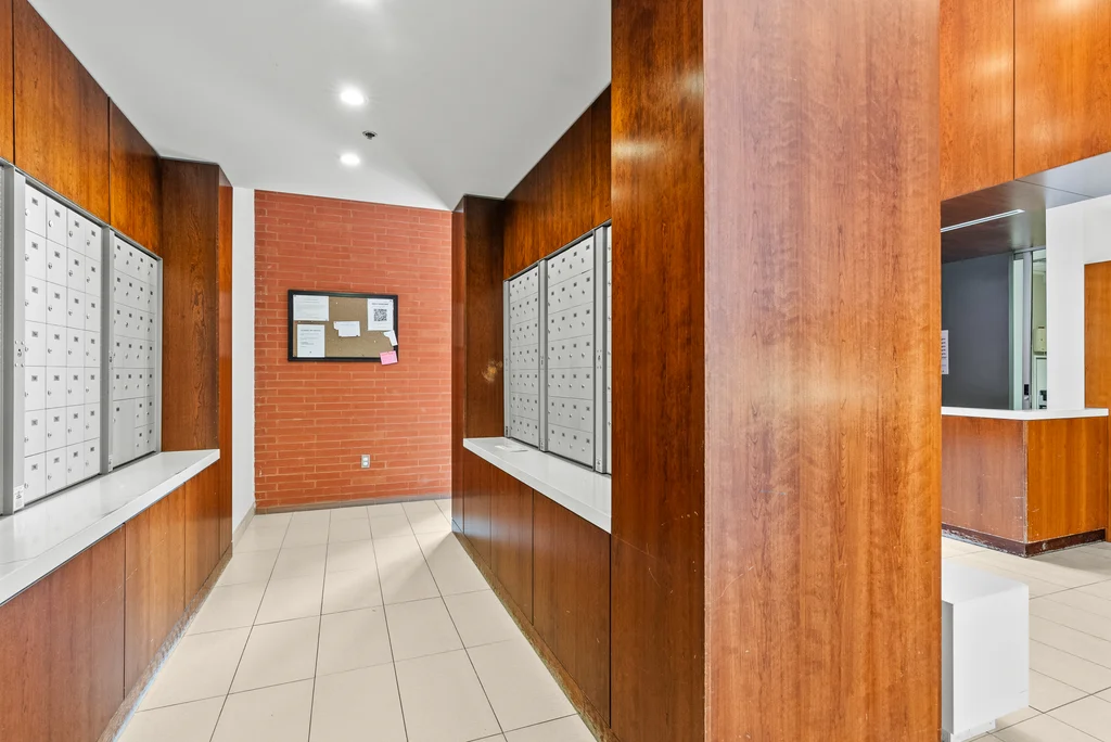 332-354-gladstone-05