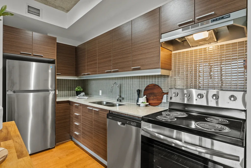 332-354-gladstone-09