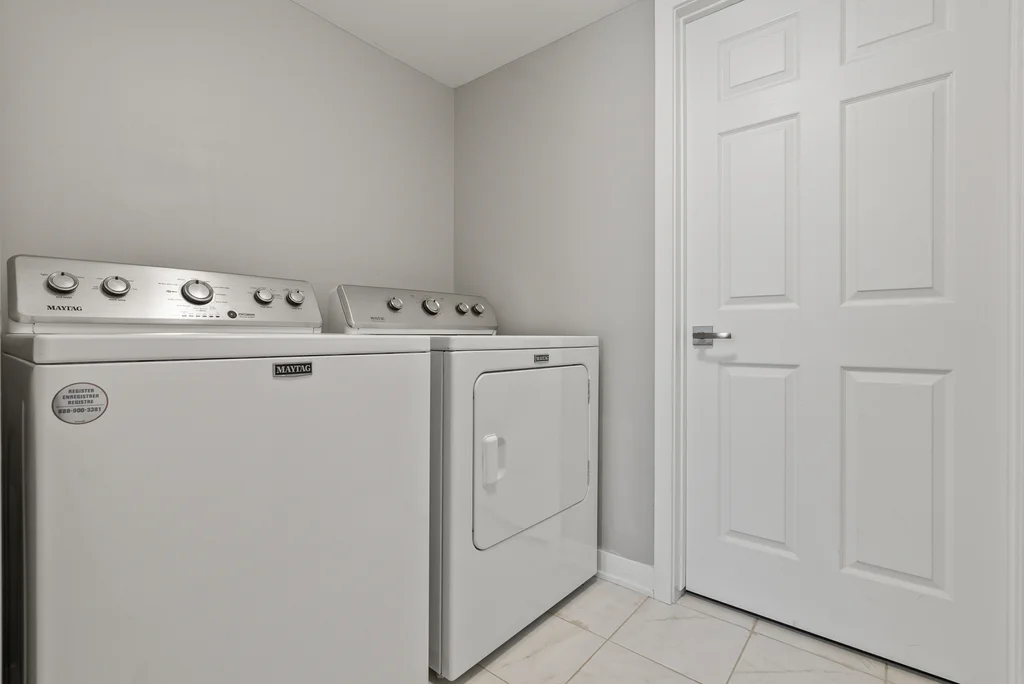 146-anthracite-pvt-08