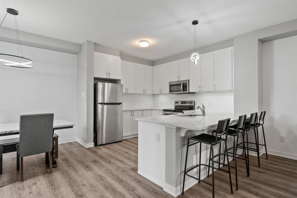 146-anthracite-pvt-09