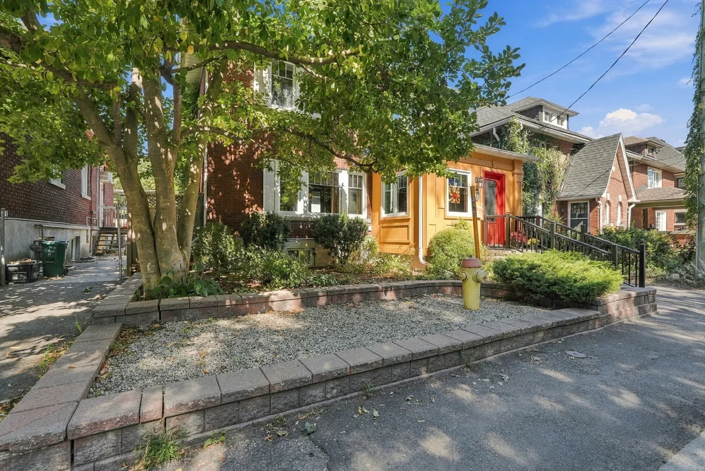 51-clarey-ave-03