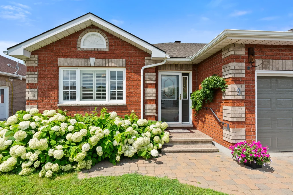 9-dr-gordon-cres-02