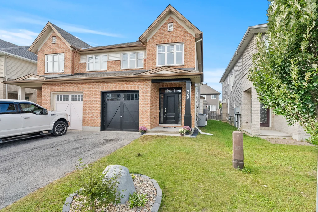 708-hazelnut-cres-03